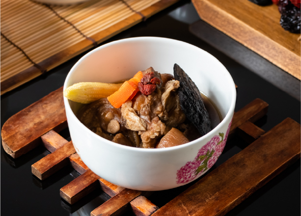 四物豬腳湯